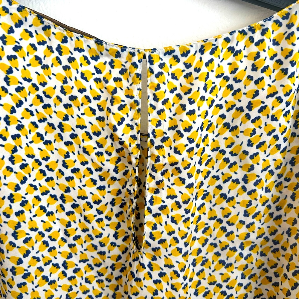 Zara Basic Yellow Floral Print Flutter Sleeve Blo… - image 5